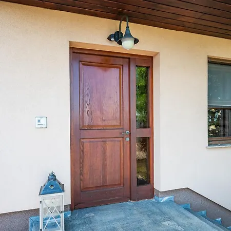 Holiday home Udobna Hisa Med Vinogradi Blizu Vinarium Lend - Comfortable Vineyard House Near Vinarium Tower Lend